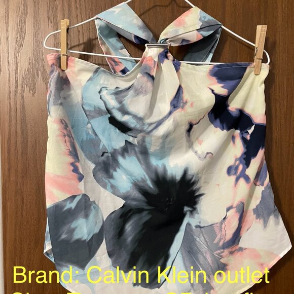 Calvin Klein top - Picture 1 of 1
